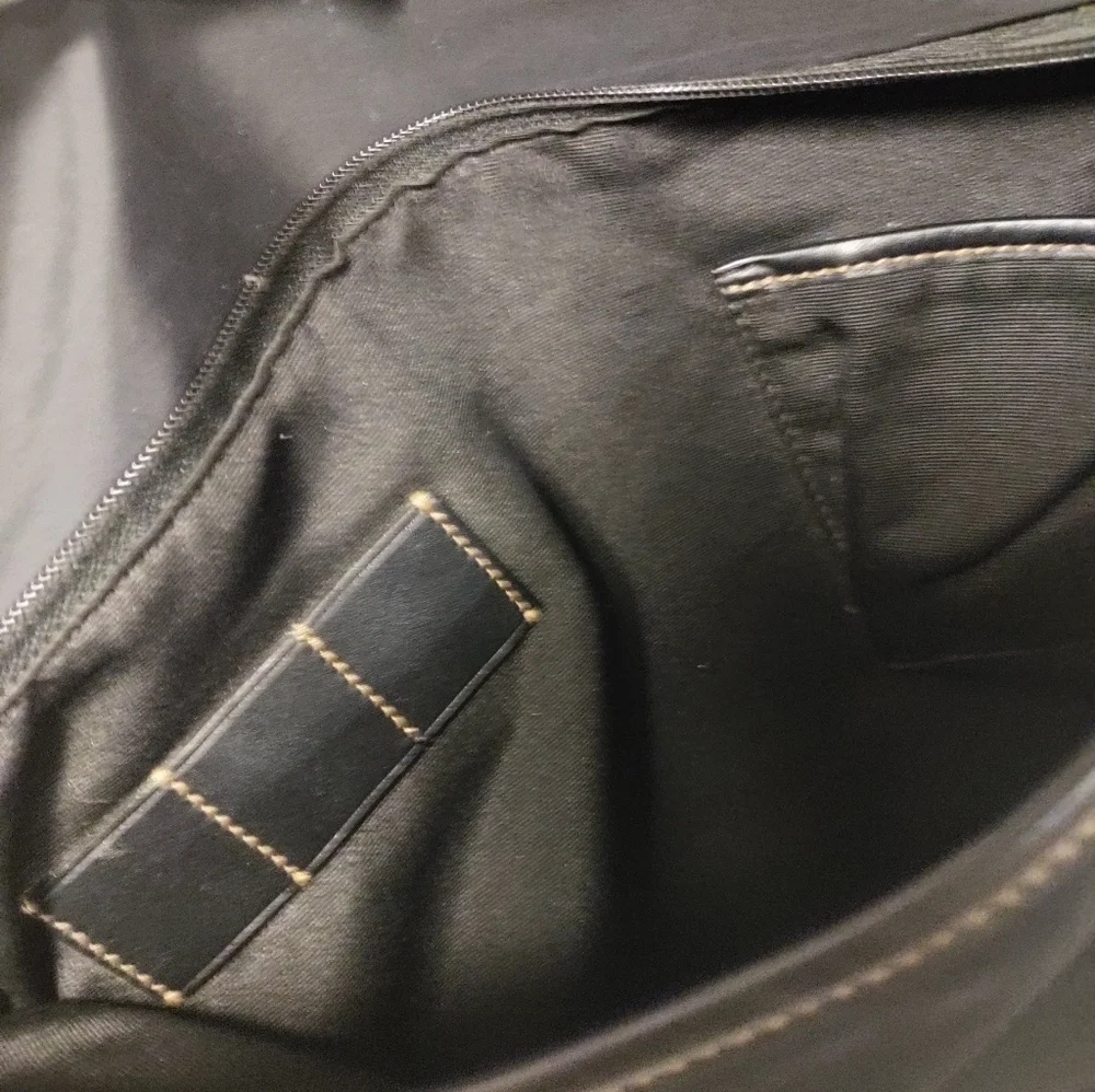 🗼RARE🗼Coach unisex black nylon messenger bag 5373